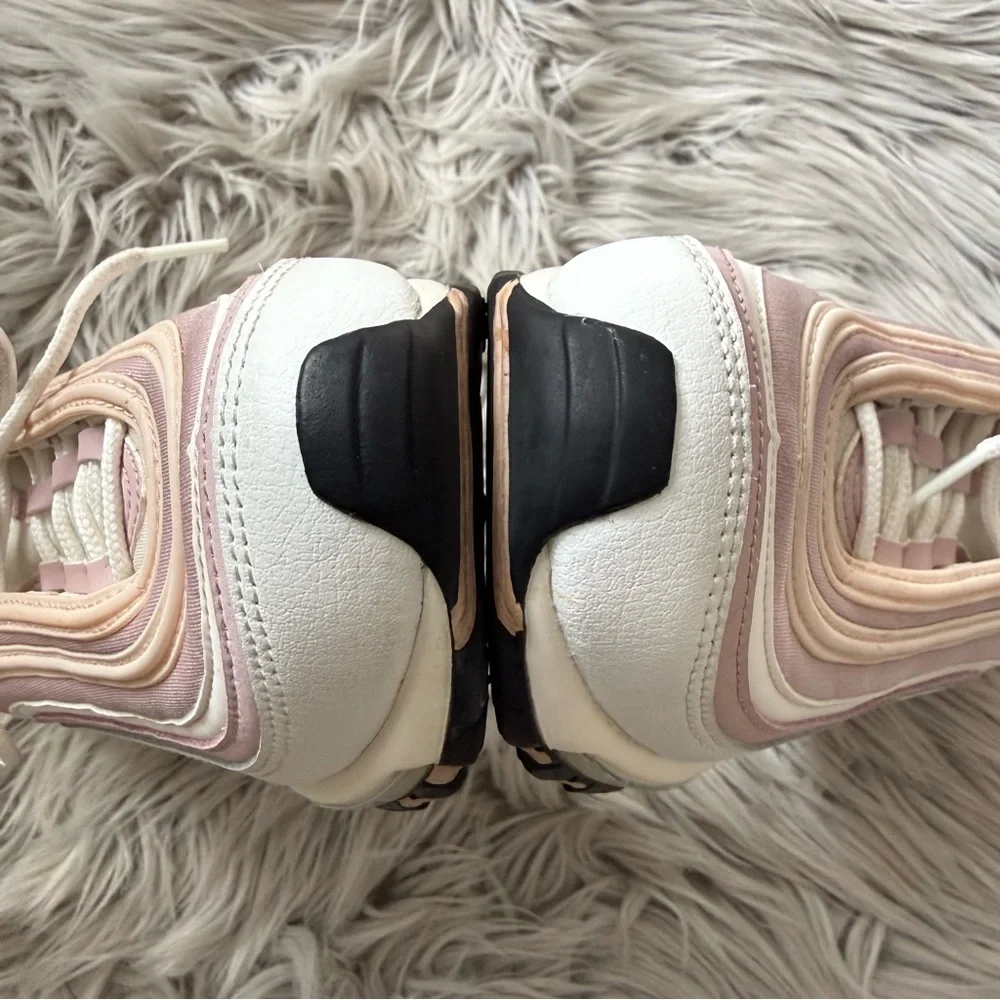 NIKE Airmax 97 Pink Cream Size 7